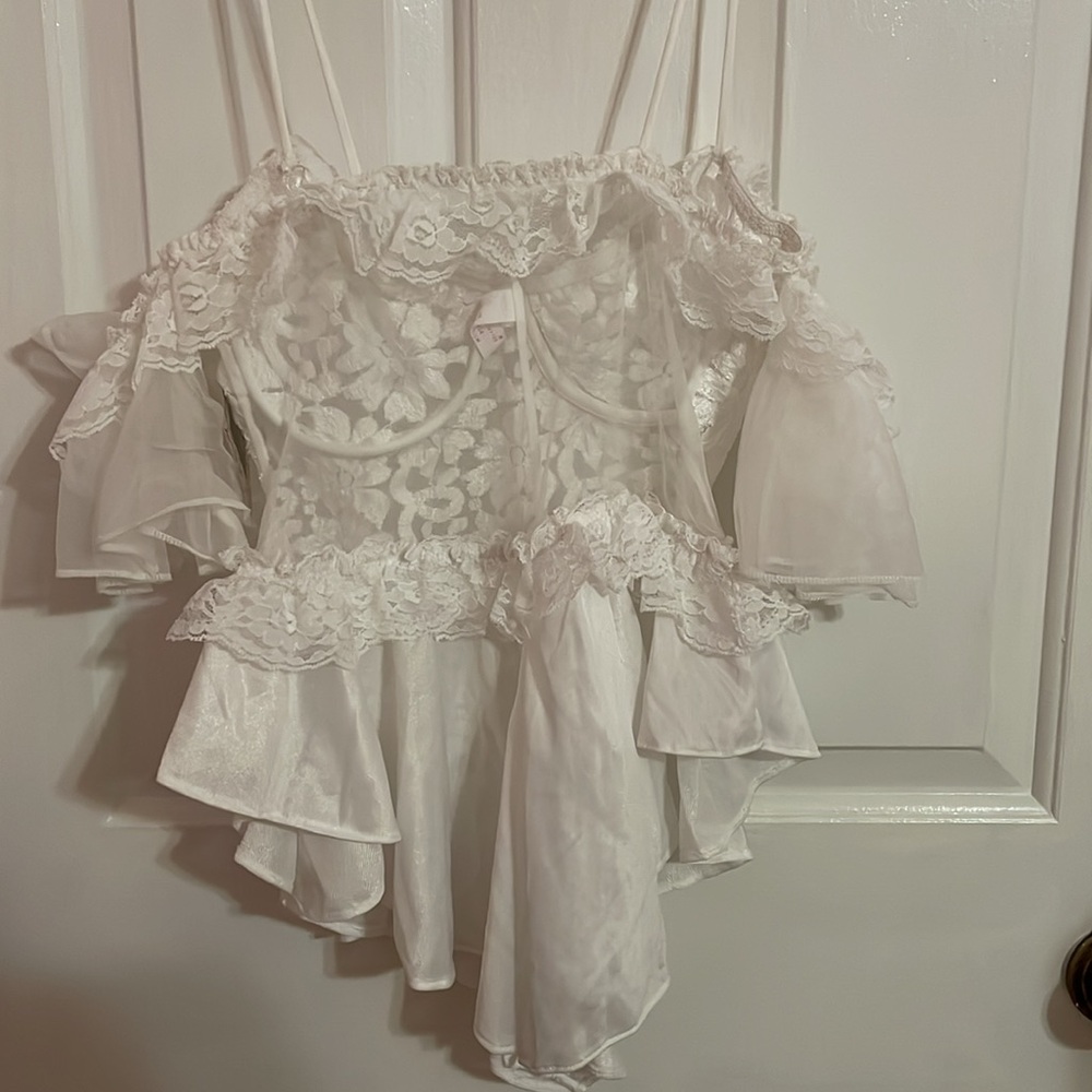 NWT Alana Gale Intimates Lace Nightie - Picture 5 of 7